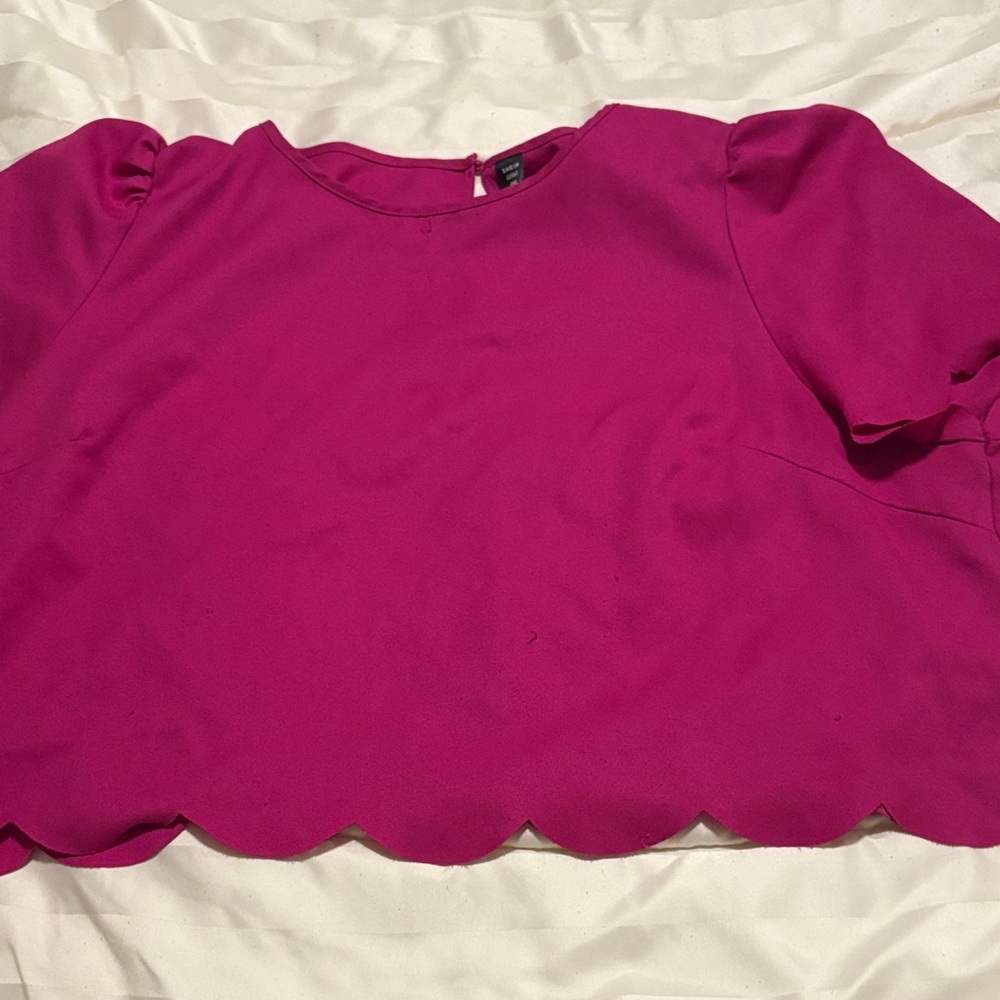 SHEIN Fuchsia Scalloped Blouse